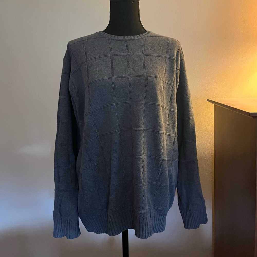 Vintage Gray Crewneck Sweater Classic Knit Design